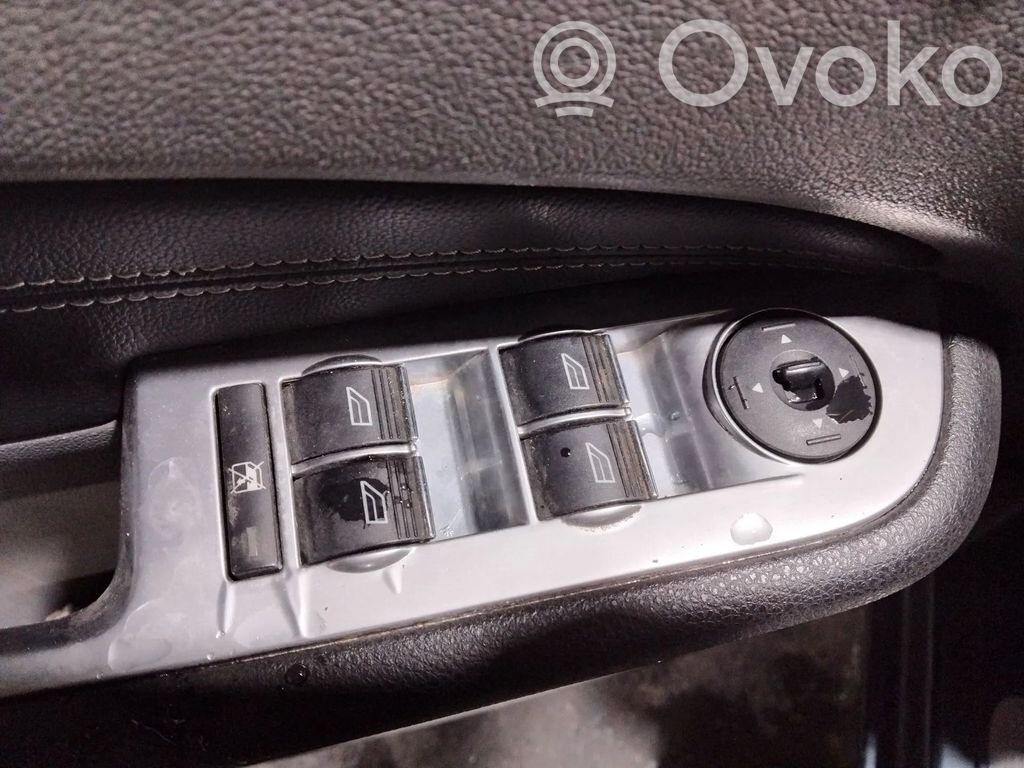Interruptor del elevalunas eléctrico