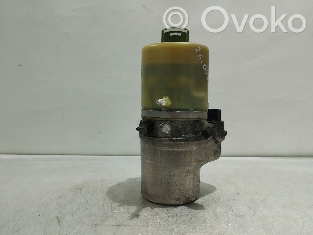 Ohjaustehostimen pumppu   6R0423156C,TRW