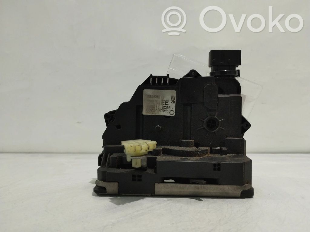 Etuoven lukko   13258271,EE