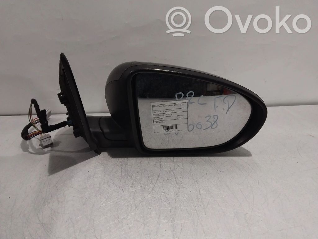 Nissan Qashqai Elektryczne lusterko boczne drzwi przednich 