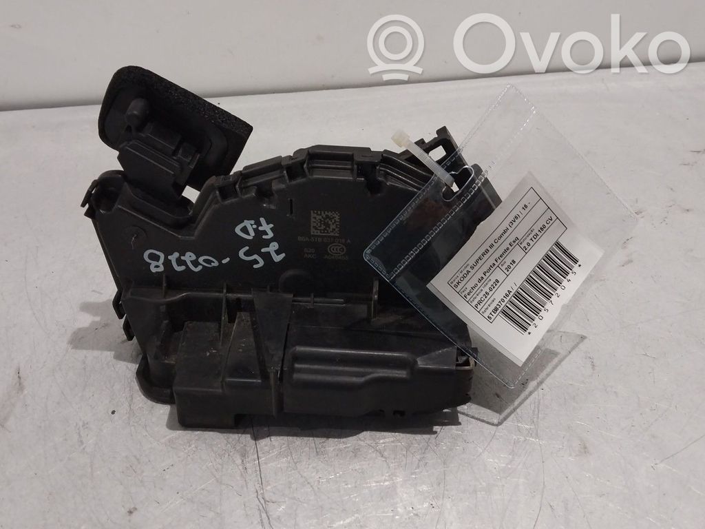 Zamek drzwi przednich   5TB837016A