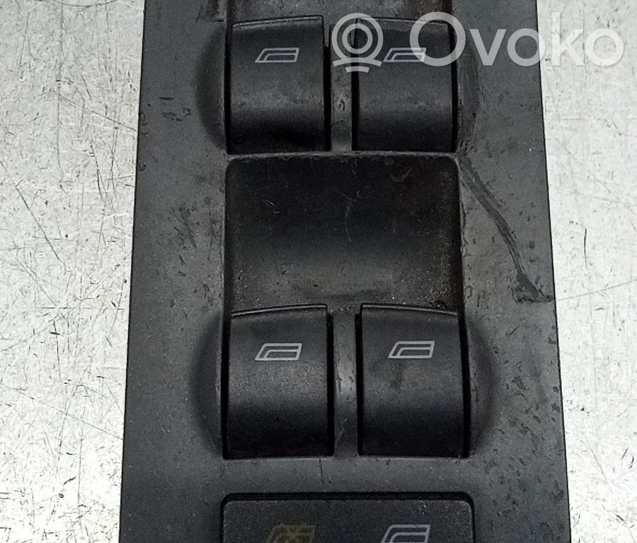 Przyciski szyb   4B0959851