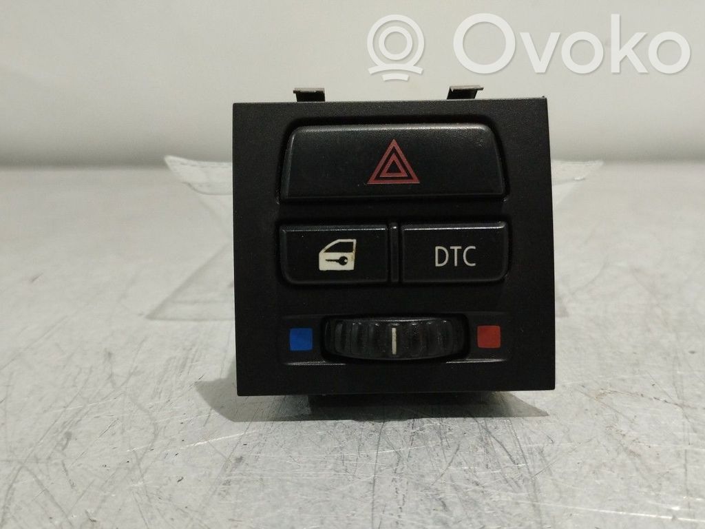 Botón interruptor de luz de peligro   61316945652