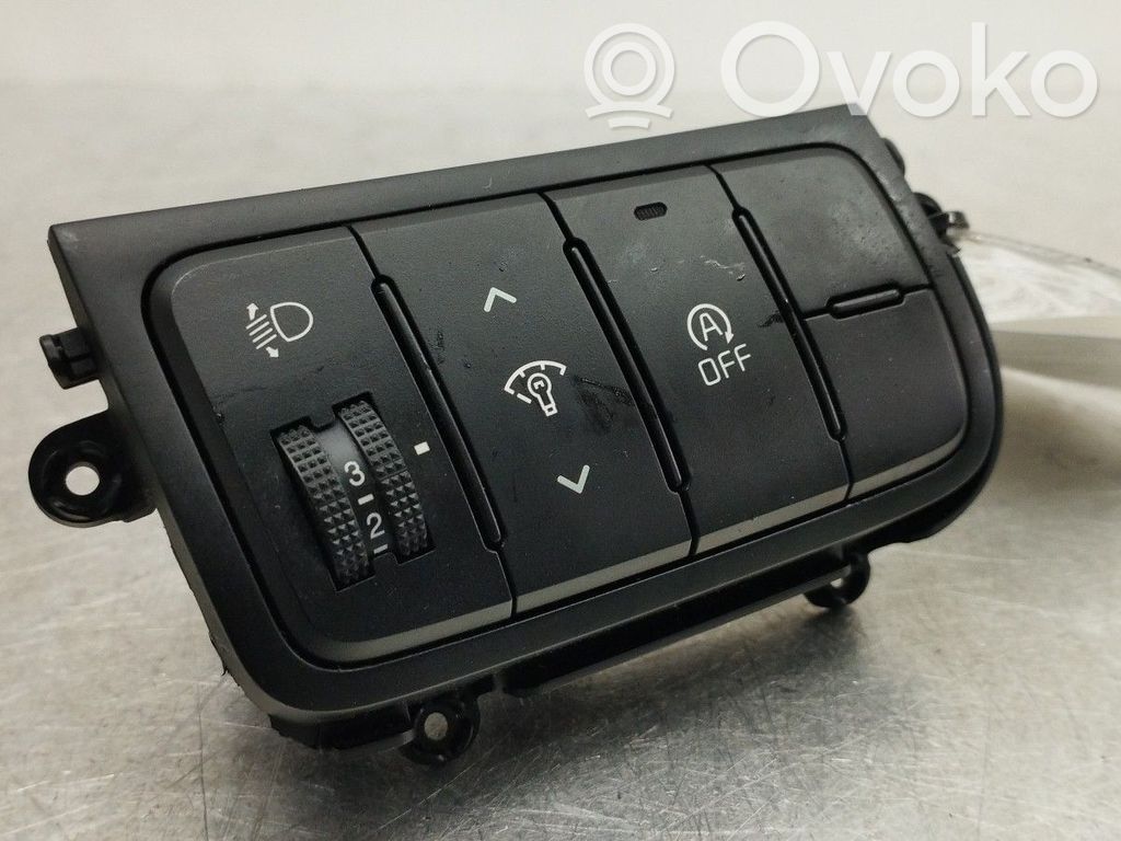 KIA Ceed Light switch 