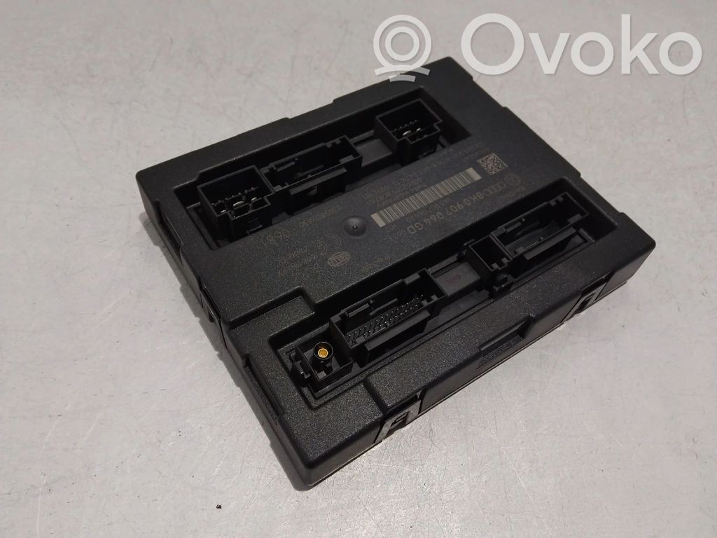 Komforto modulis   8K0907064GD,5DK009919,8K0907064FD