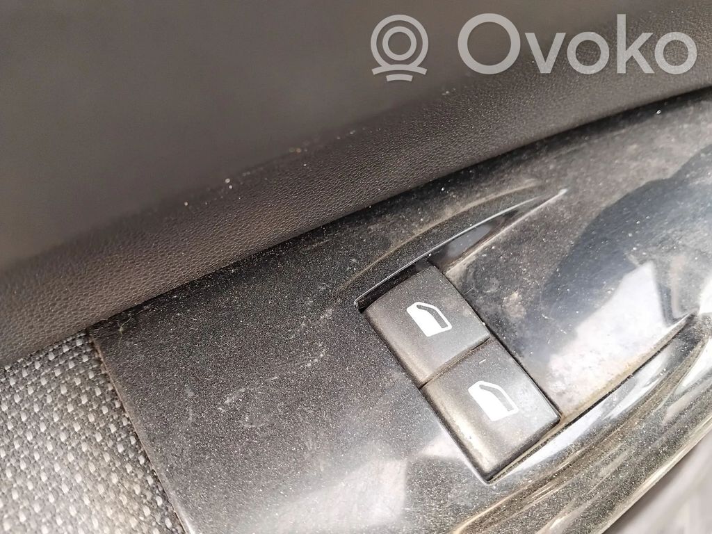 Interruptor del elevalunas eléctrico