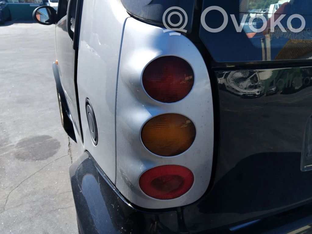 Smart ForTwo I MC01 Feux arrière sur hayon