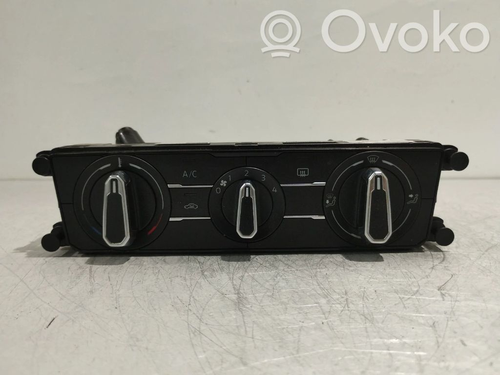 Volkswagen Polo VI Unitate control climatizare