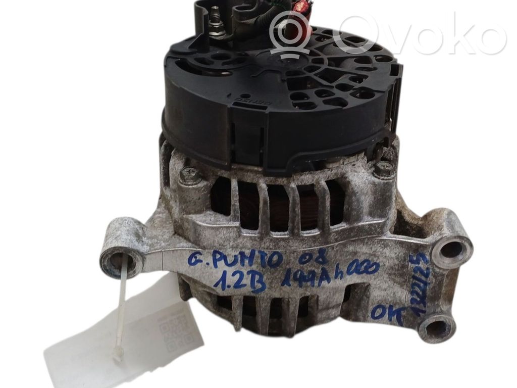 Fiat Grande Punto Generatorius 