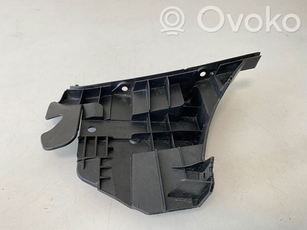 Volvo V70 Uchwyt / Mocowanie zderzaka przedniego 