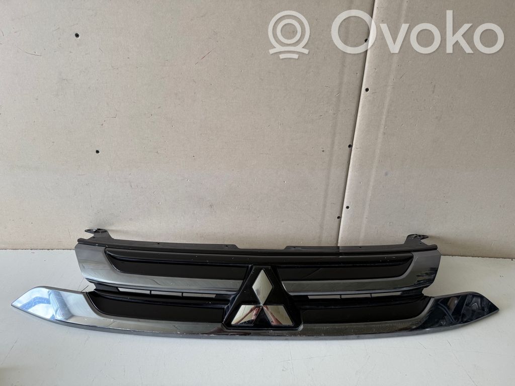 Mitsubishi Outlander Etusäleikkö 