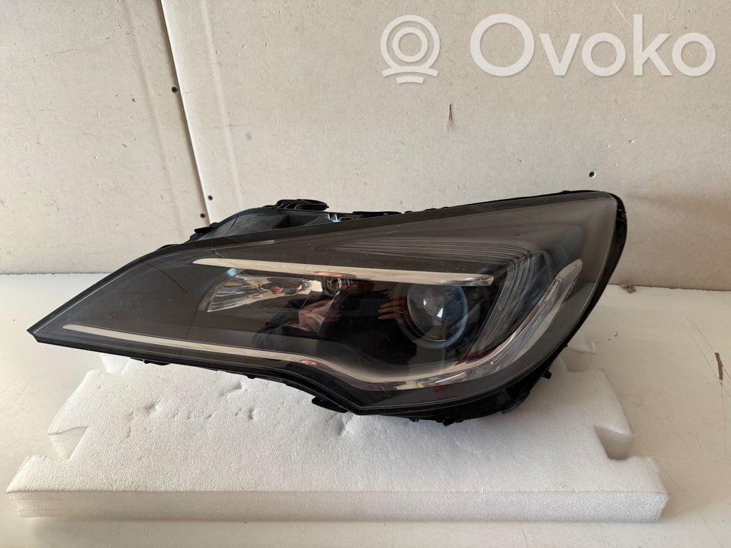 Opel Astra K Headlight/headlamp 