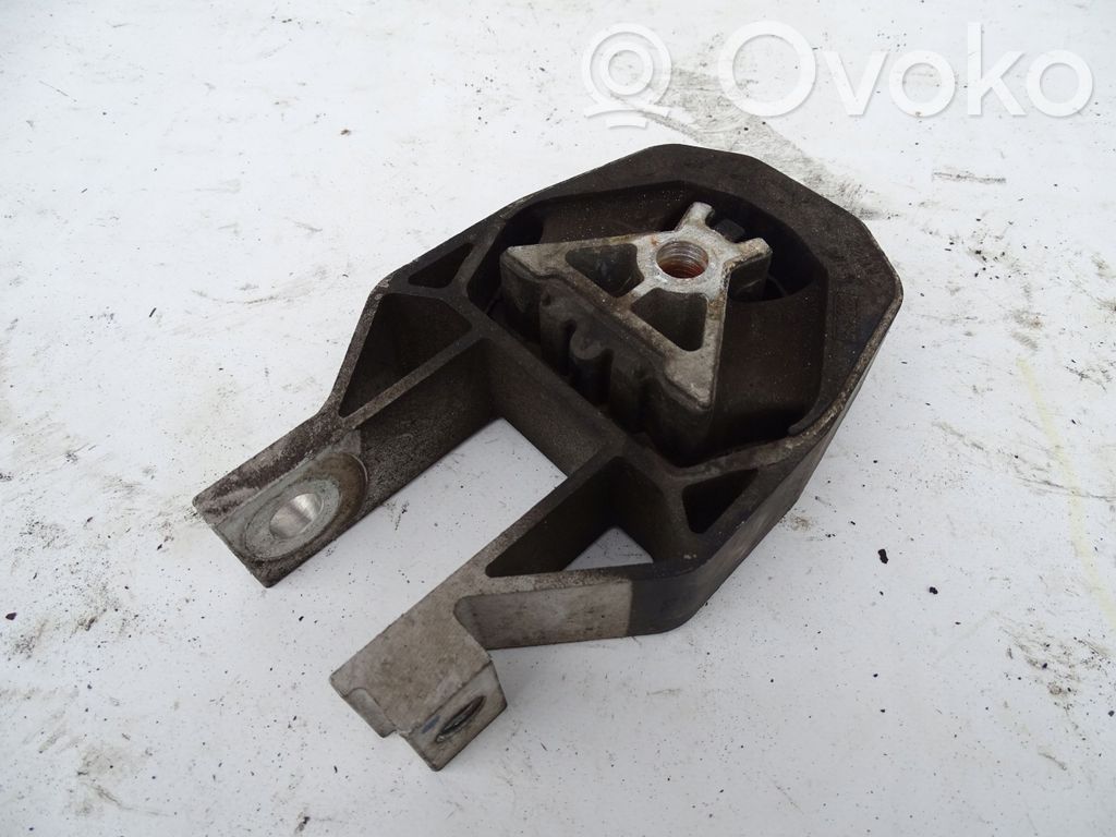 Engine mount bracket   AV616P082AB,6P082