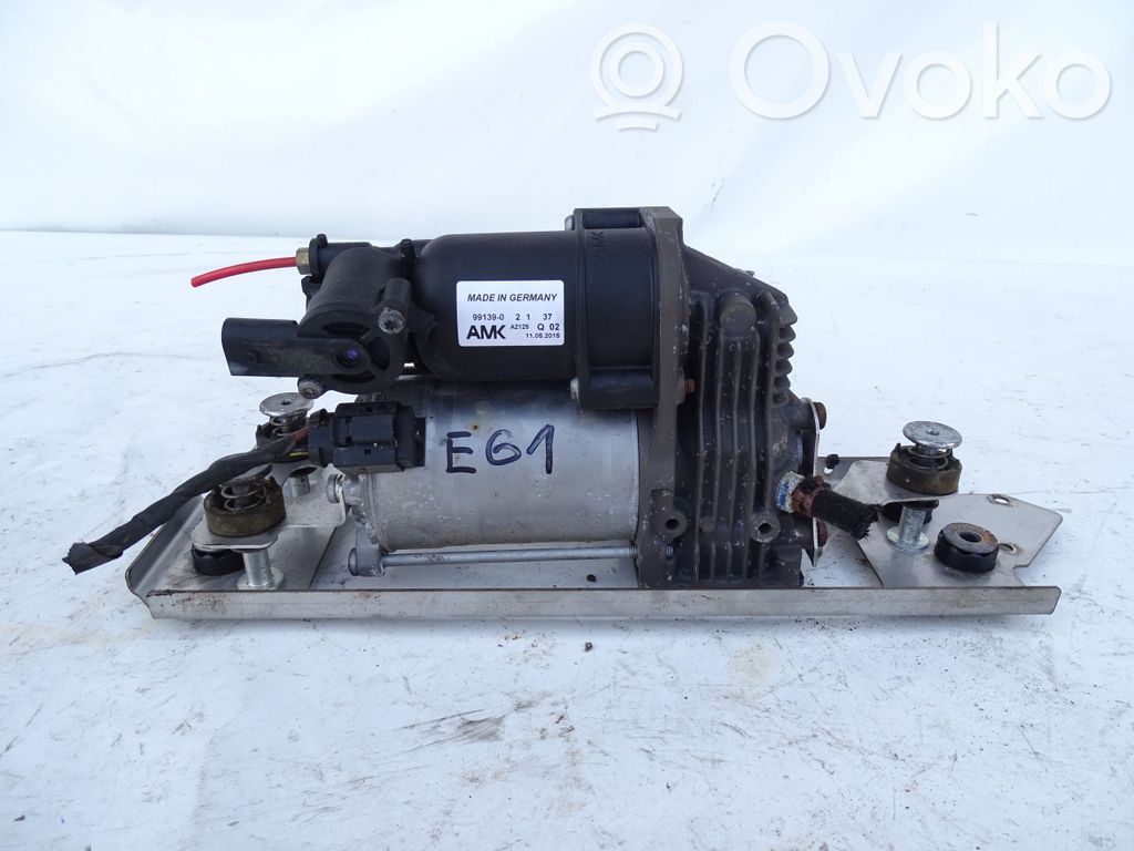 Air suspension compressor/pump   EBLV2008A3