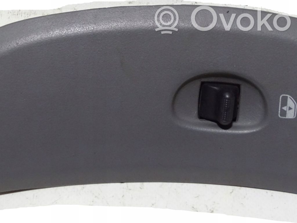 Electric window control switch   0SB711D5AC