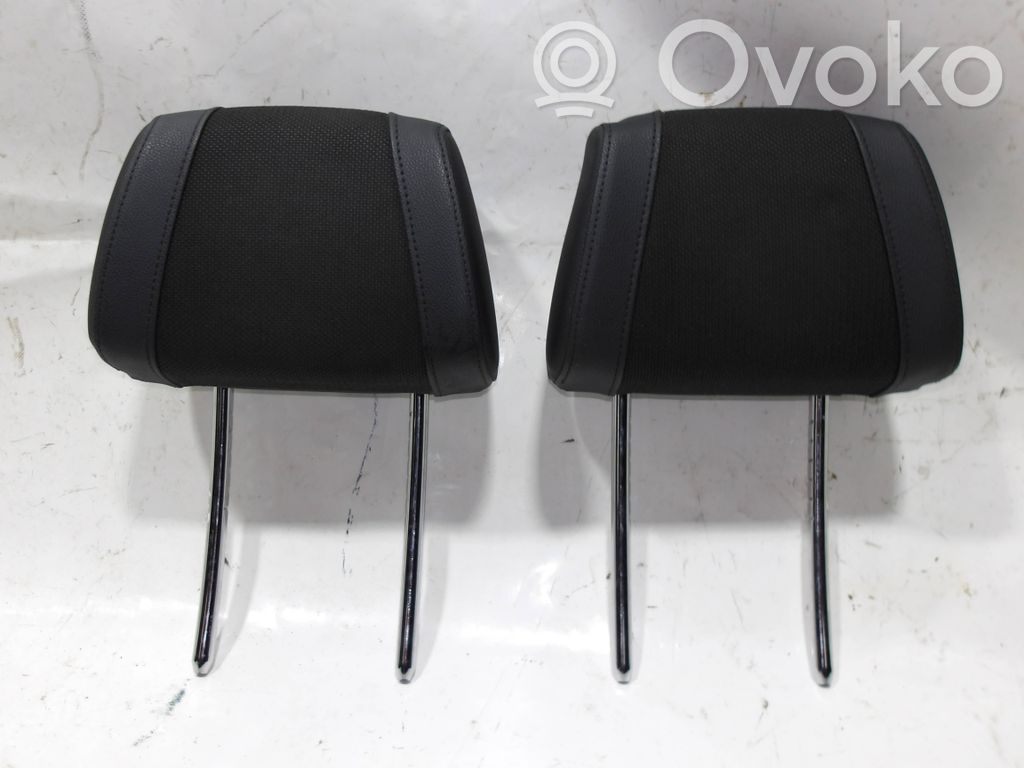 BMW 1 E82 E88 Front seat headrest 