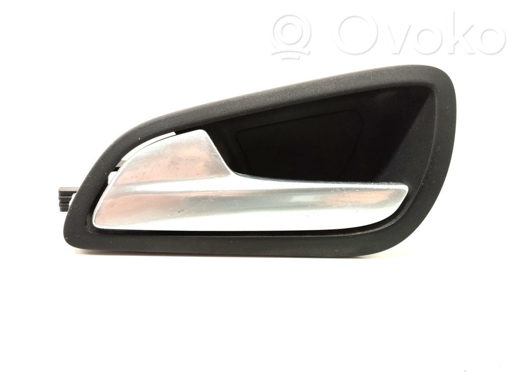 Manecilla interna puerta trasera   AM51U22601BEW