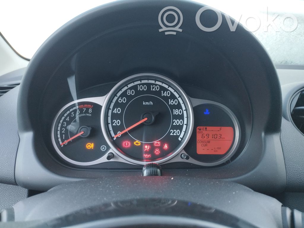 Speedometer (instrument cluster)   D01J55430