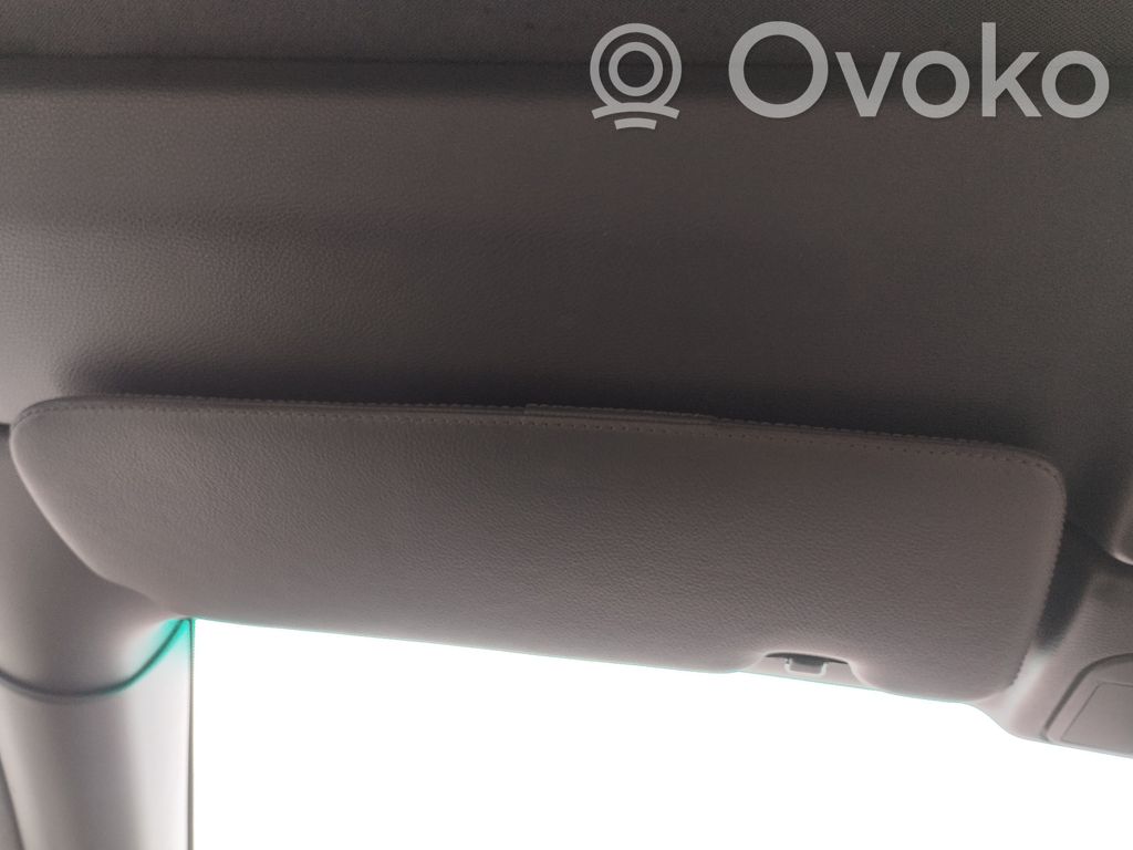 Sun visor
