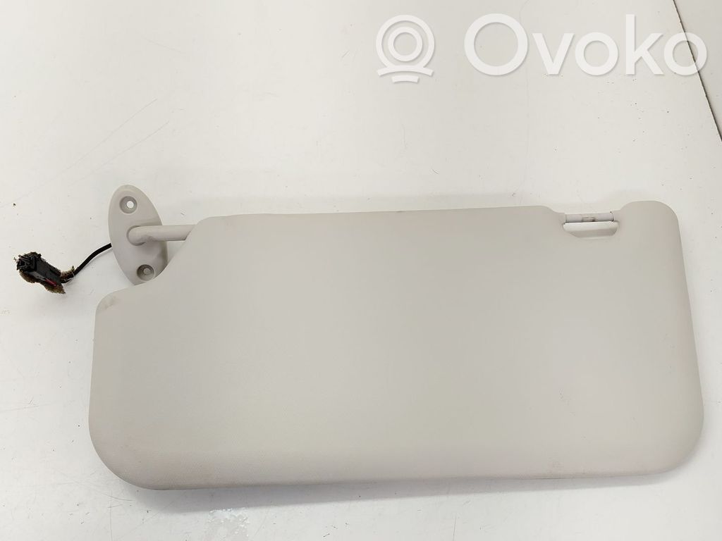 Sun visor