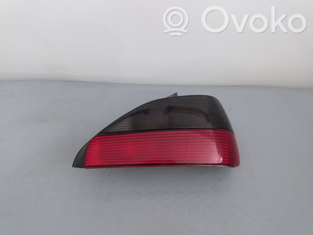 Peugeot 306 Luz trasera/de freno 
