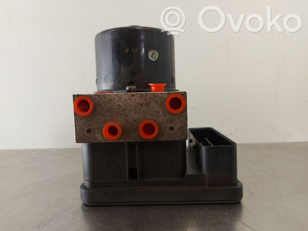 Pompe ABS   6N612C405EB