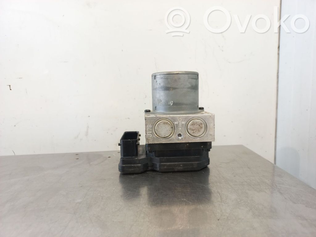 Bomba de ABS   589201W500