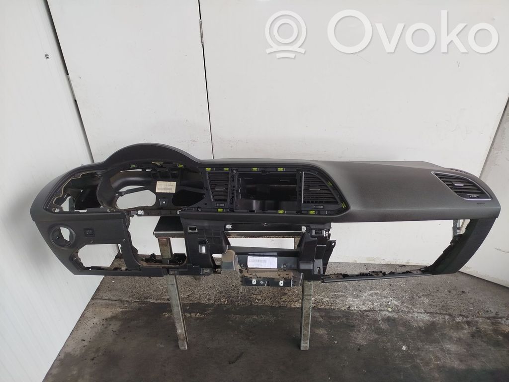 Seat Leon (5F) Drošības spilvenu komplekts ar paneli 