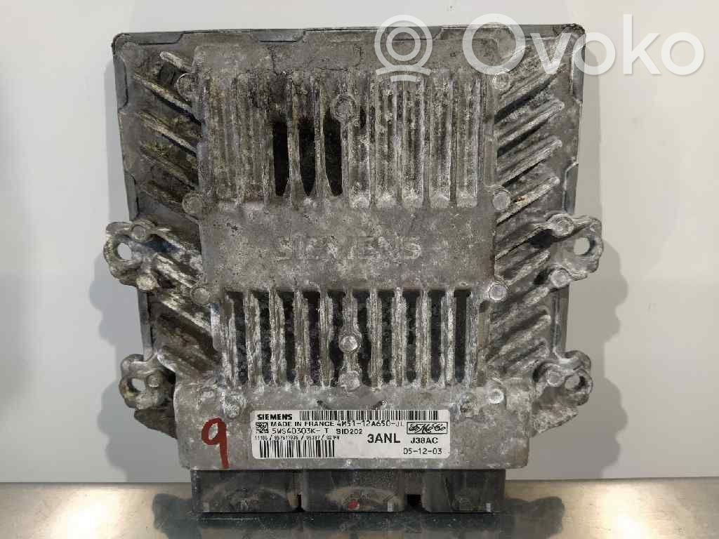 Unidad de control/módulo del motor   4M5112A650JL