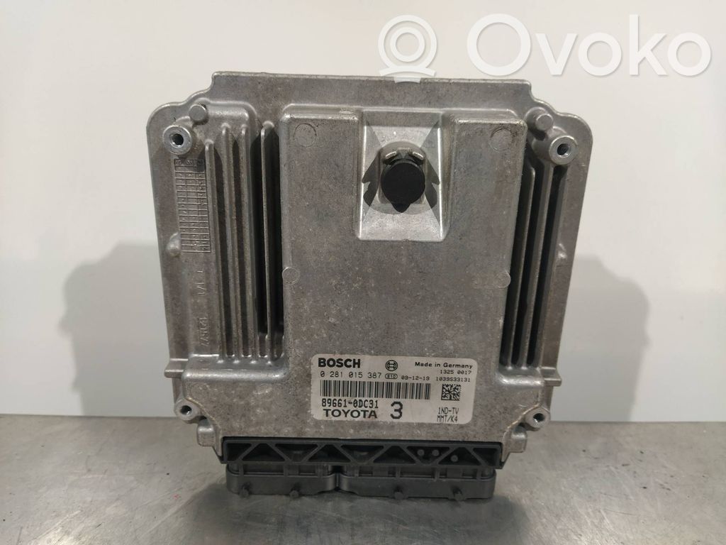 Toyota Yaris Engine control unit/module 