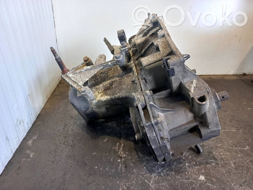 Renault Clio II Manualna 5-biegowa skrzynia biegów 