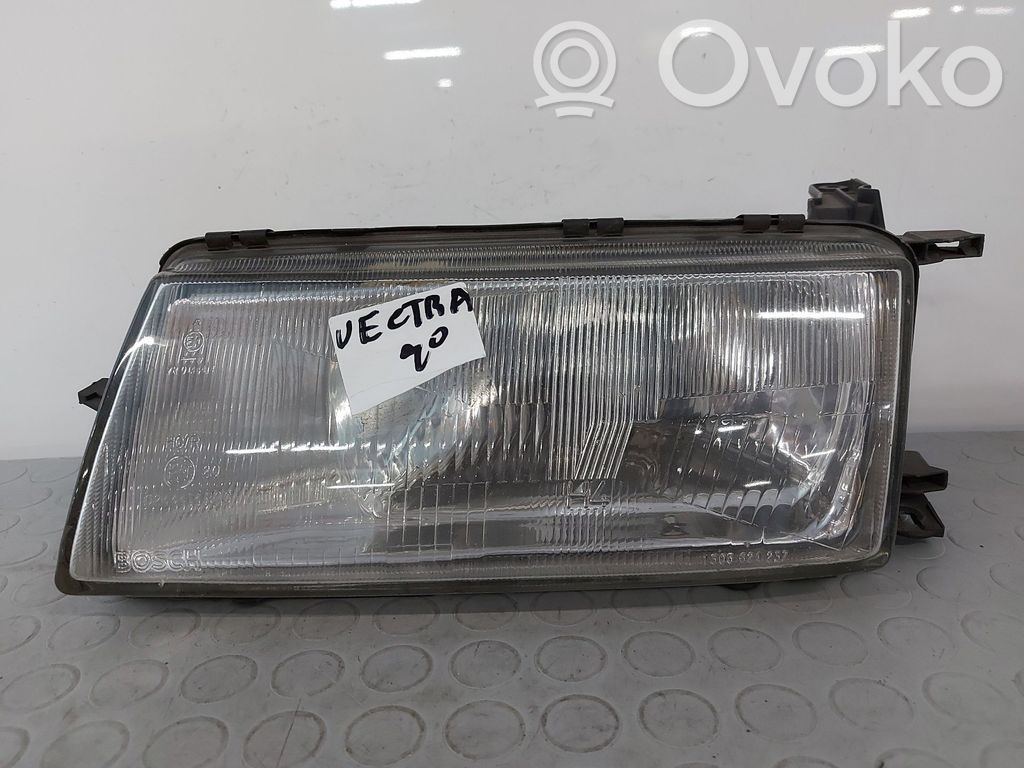 Opel Vectra A Phare frontale 