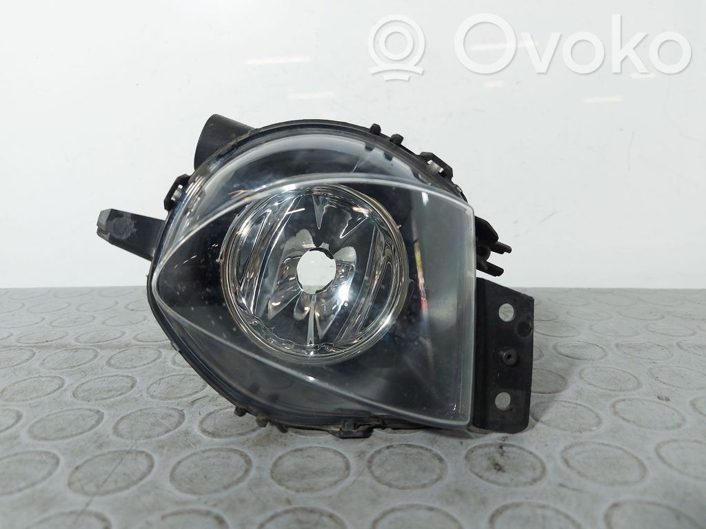Luz de niebla delantera   6948374