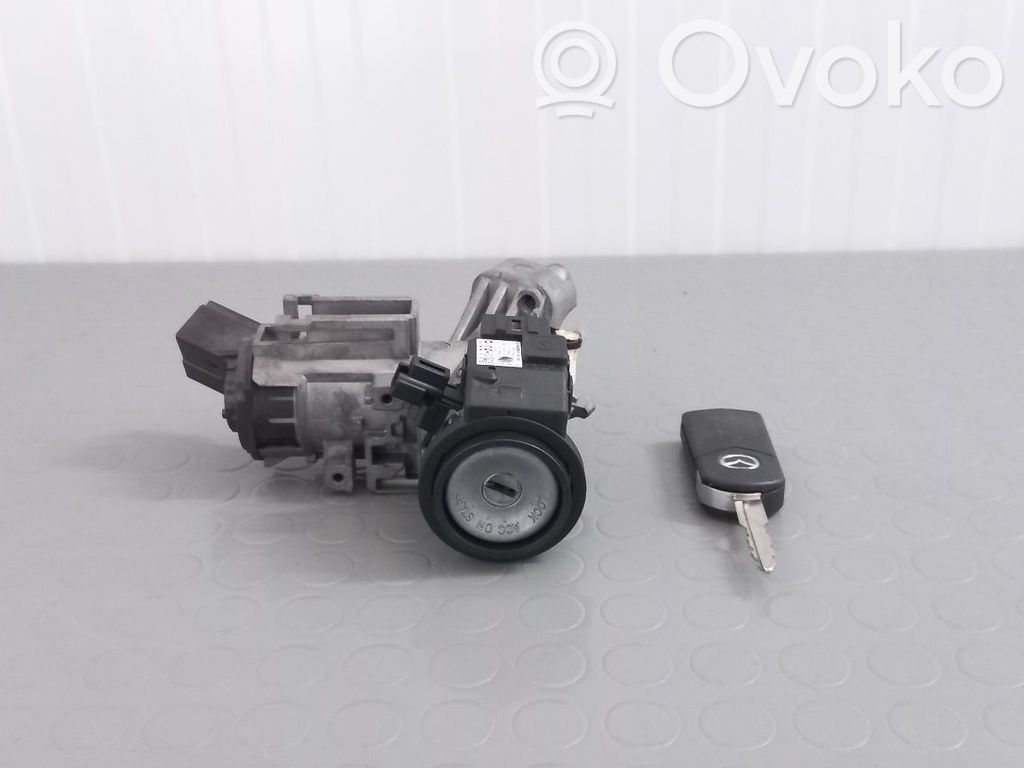 Mazda 2 Užvedimo spynelė 