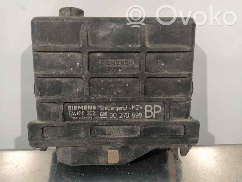 Opel Kadett E Engine control unit/module 