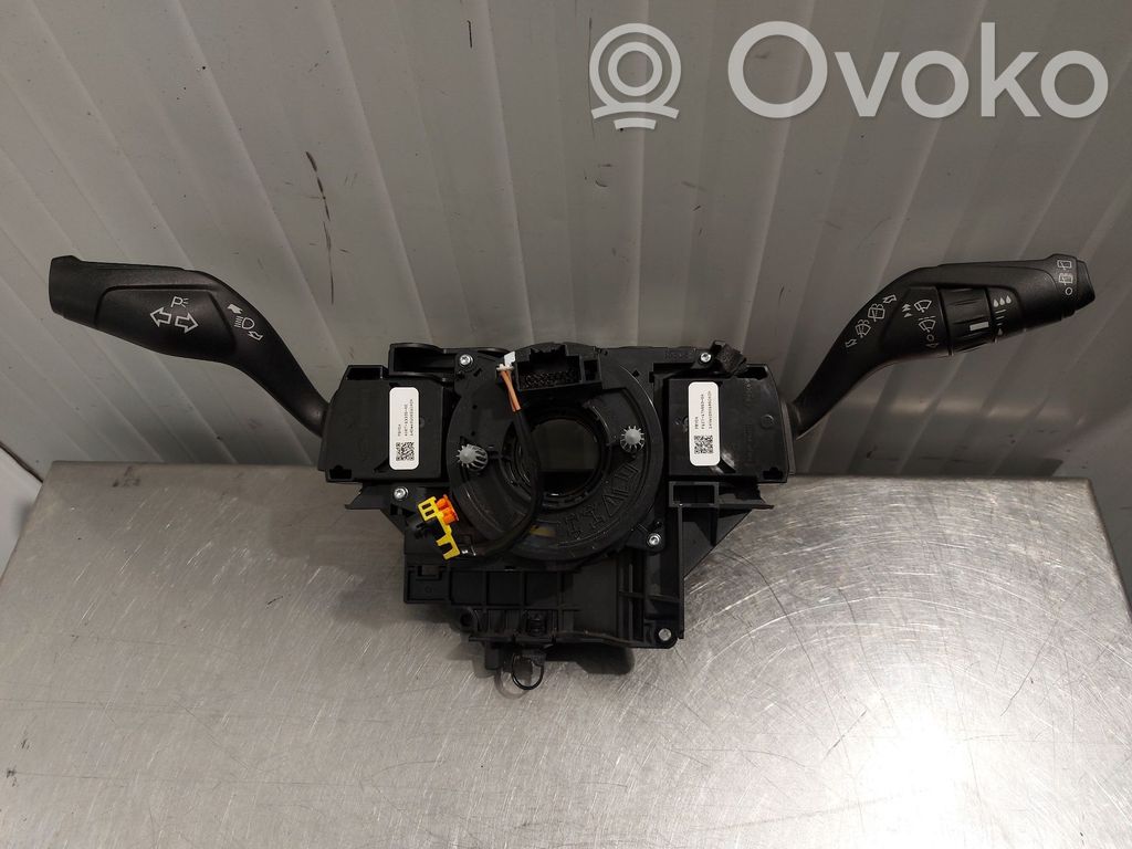 Ford Focus Interruptor de control multifunción 