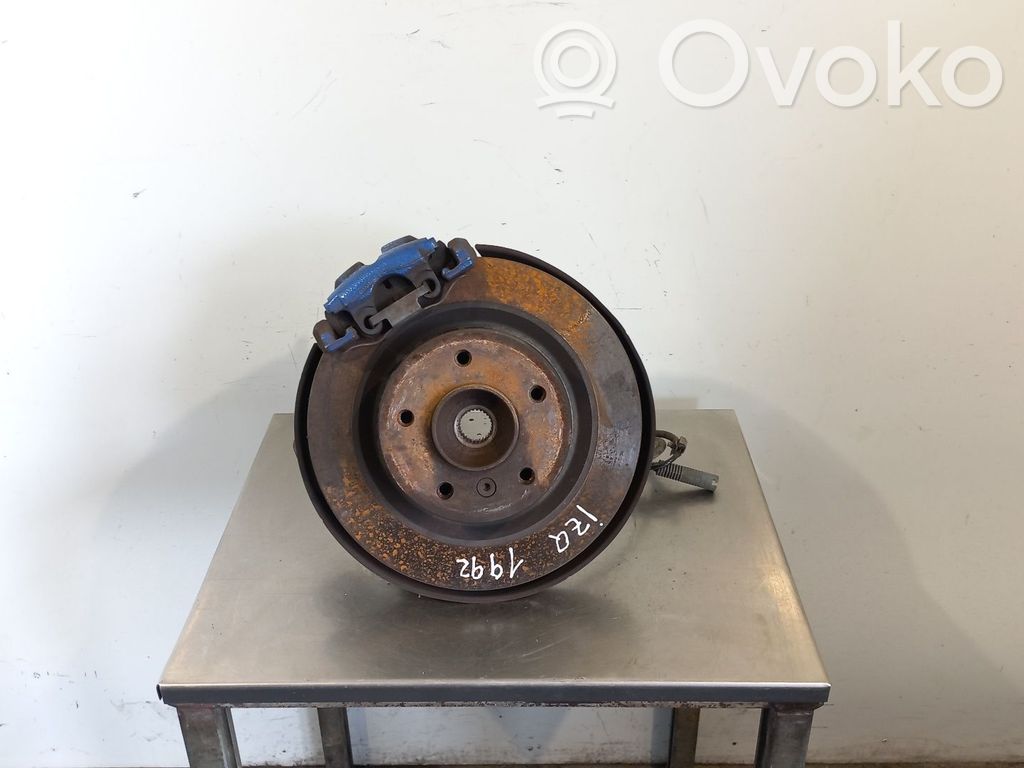 BMW 3 E92 E93 Rear wheel hub spindle/knuckle 