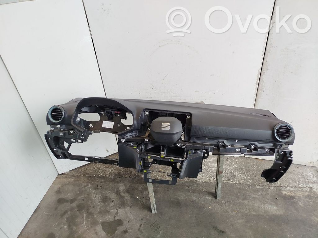 Seat Ibiza V (KJ) Juego de airbag con panel 