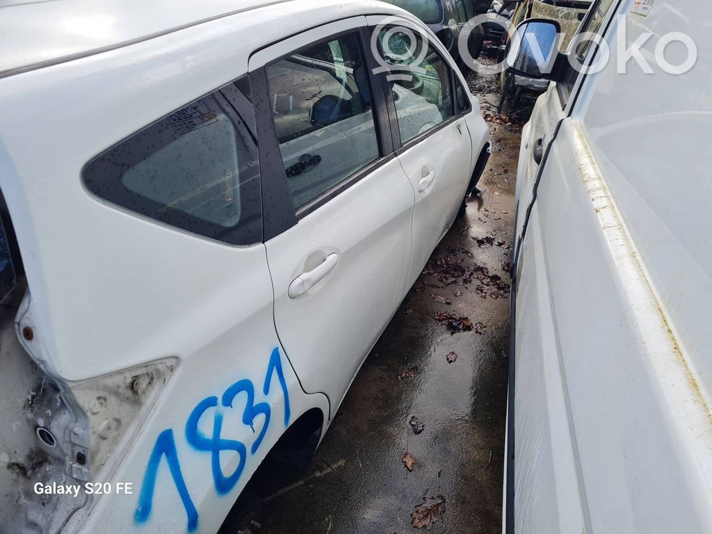 Rear door