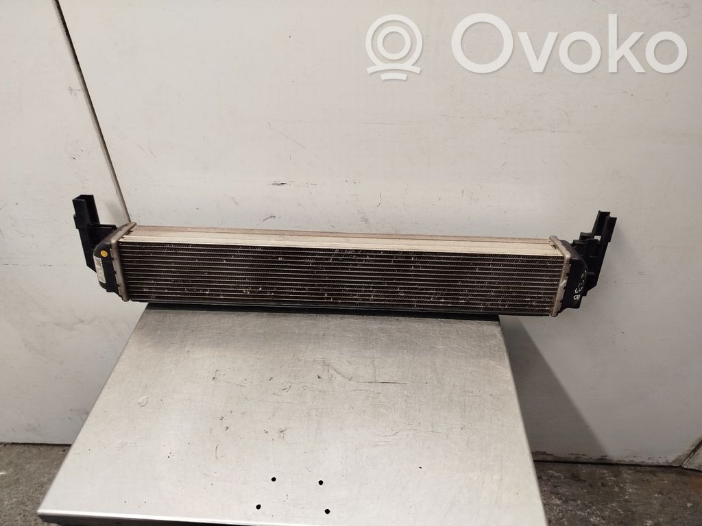 Audi A1 Interkūlerio radiatorius 
