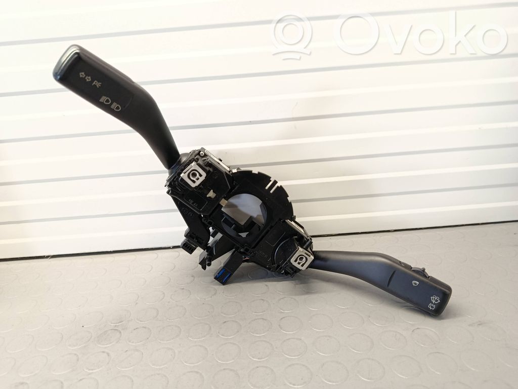 Seat Leon (1P) Interruptor de luz 