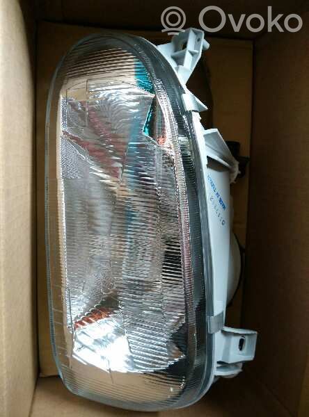 Volkswagen Golf II Lampa przednia 