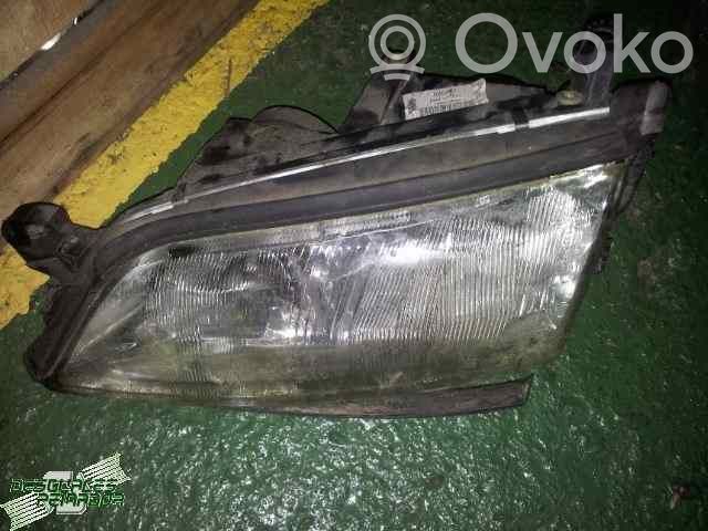 Phare frontale   085787,54283
