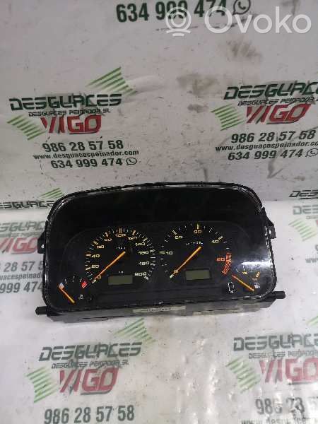 Seat Cordoba (6K) Otros del panel de instrumentos 