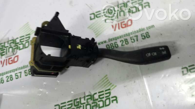 Interruptor de control del panel de luces   7L5953513,138222