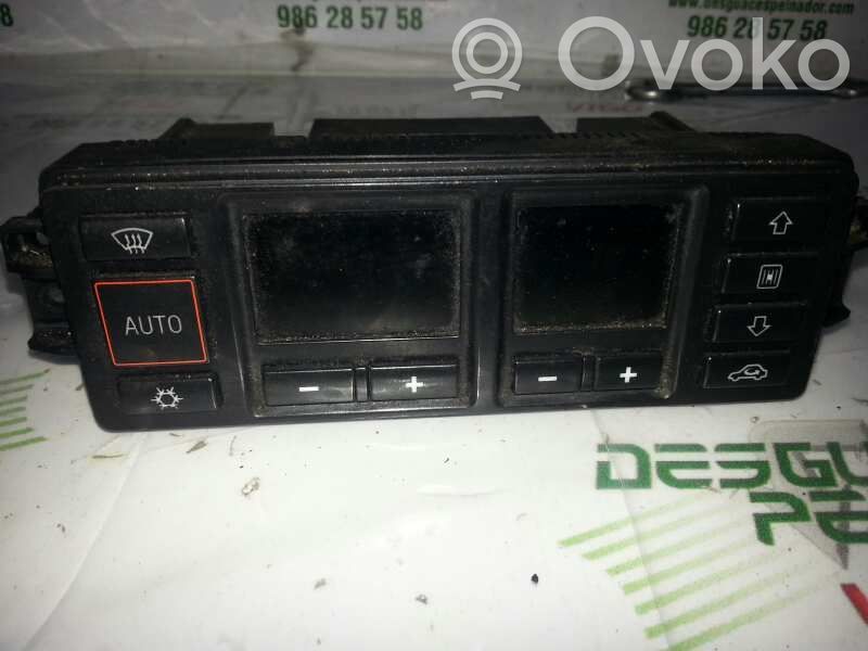 Audi A4 S4 B5 8D Kita centrinė konsolės (tunelio) detalė 