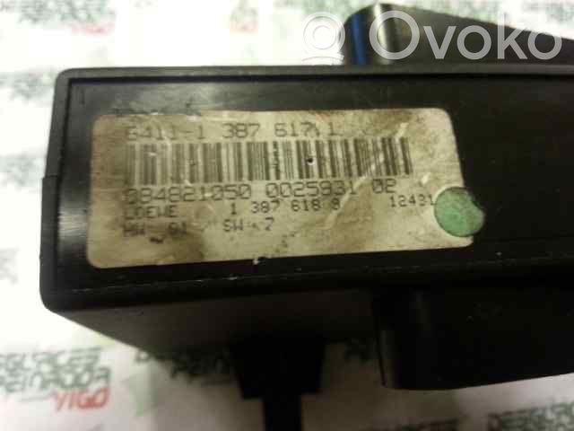 BMW 3 E36 Door central lock control unit/module 