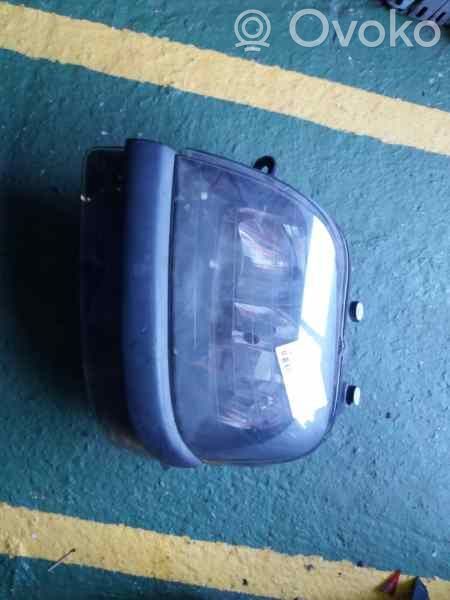 Fiat Doblo Lampa przednia 