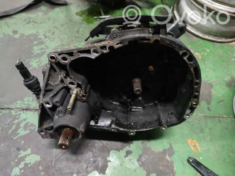Renault Clio I Manualna 5-biegowa skrzynia biegów 