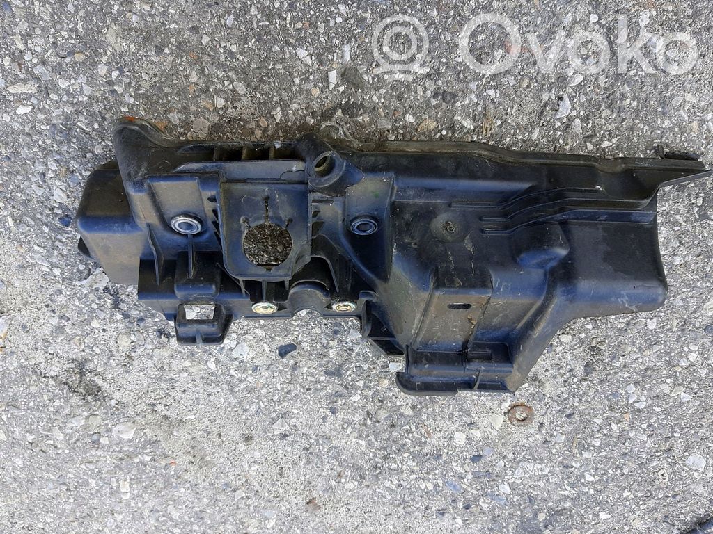 Renault Megane III Engine cover (trim) 